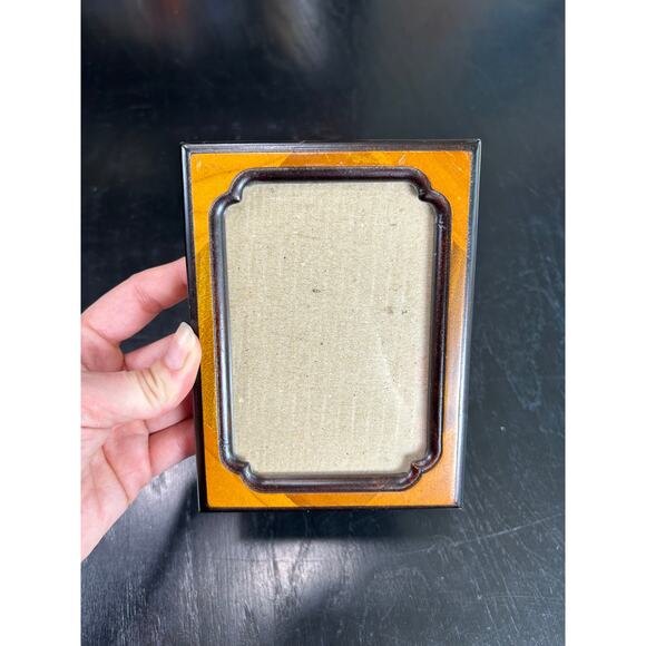 Vtg- 90s- wooden Design rectangular frame- 5x3"- some wear- has backing glass - Picture 6 of 6